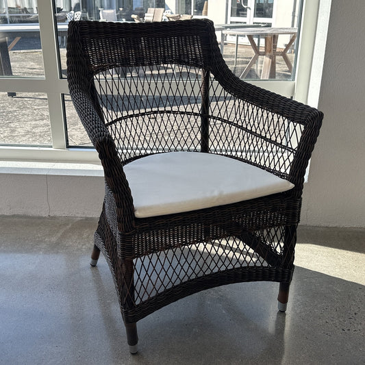 Kingston karmstol mörkbrun