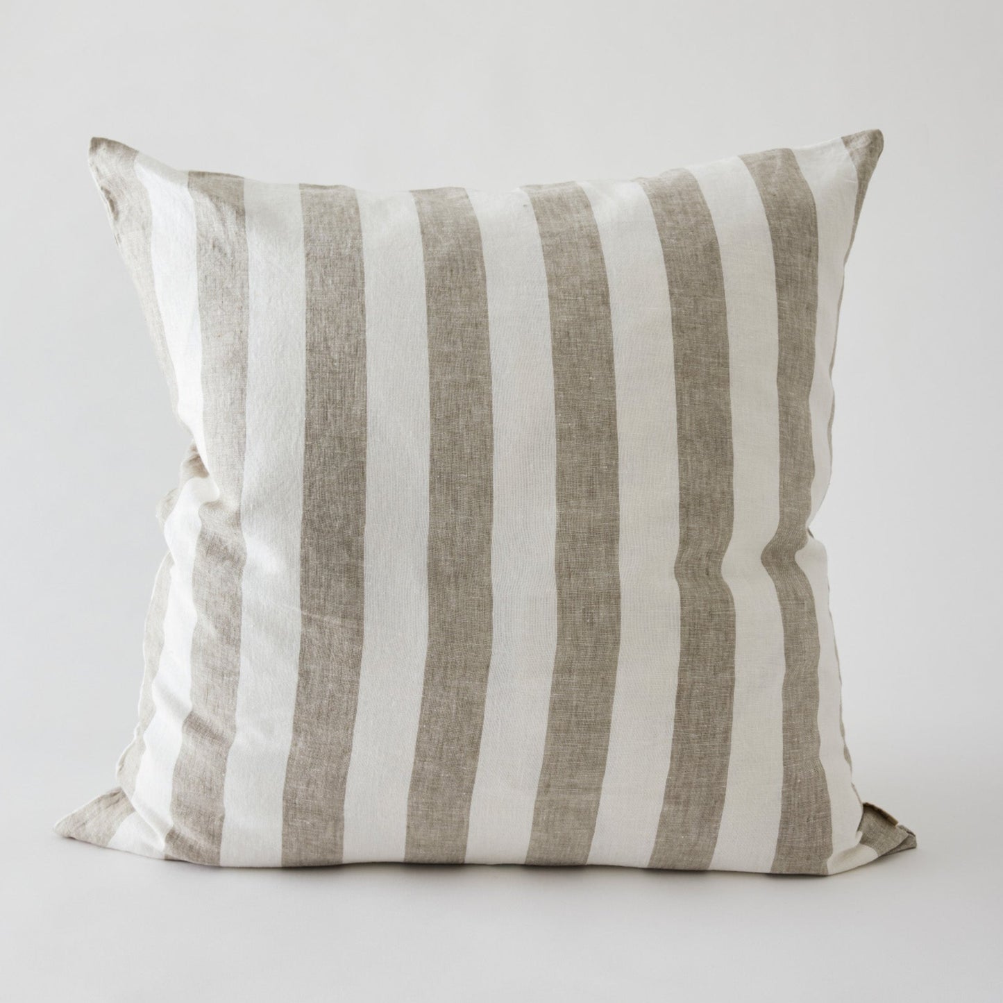 HOLTE kuddfodral - Olive linne 60x60 cm