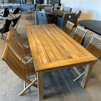 Skyltex: Teak matbord 220×100 cm + 6 st Turin fällstol – Teak