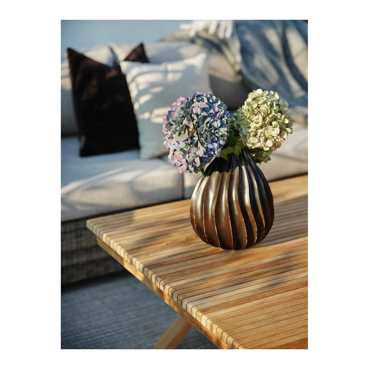 Julita soffbord i teak