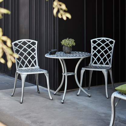 Arras caféset – Ofärgad Ø70 cm + 2 stolar