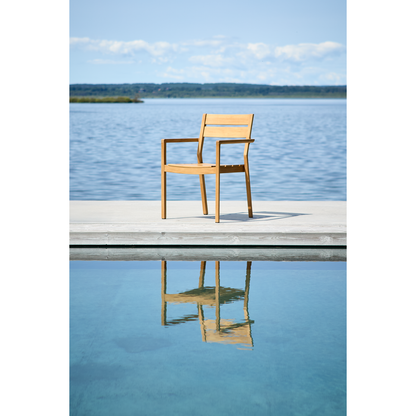 Delia karmstol teak - detalj