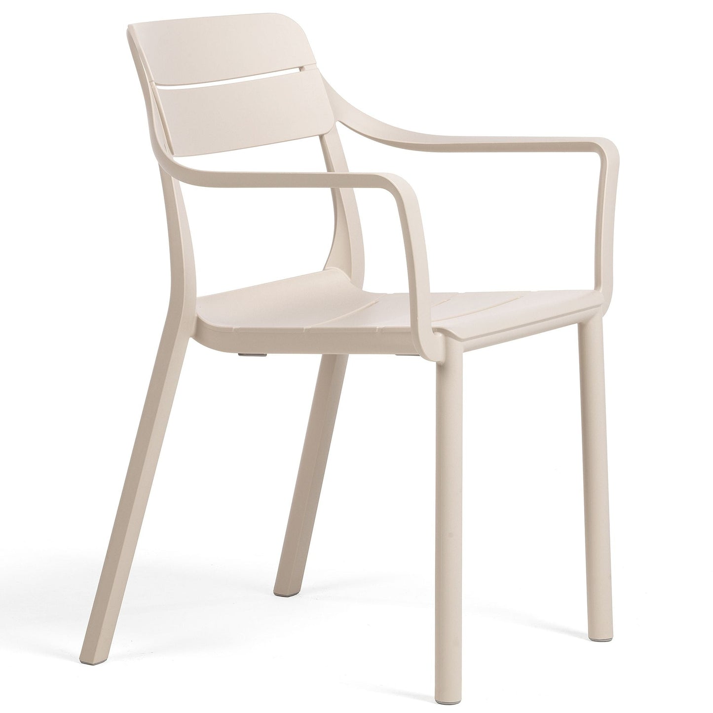 Cassia karmstol Corda – sandbeige stapelbar matstol från Nardi