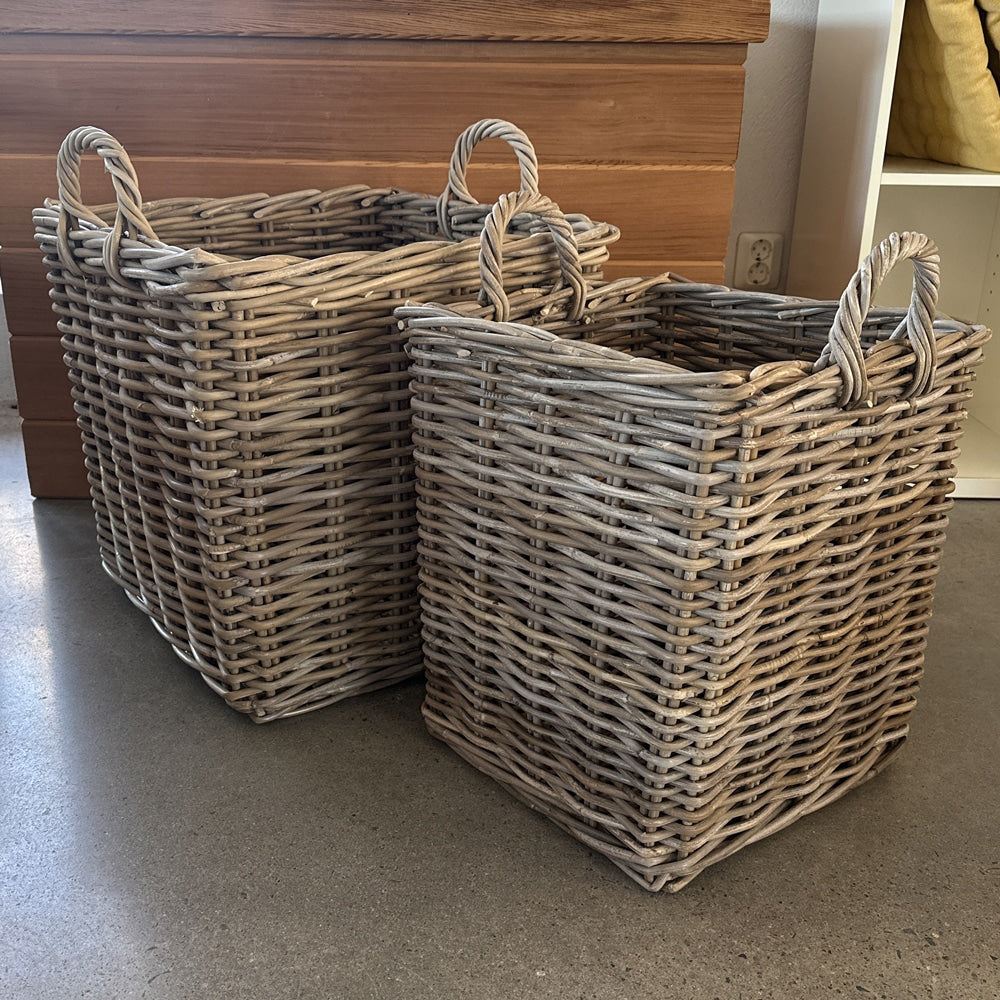 Rottingkorg fyrkantig 2-pack grey – stor och liten korg i grå kubu rattan