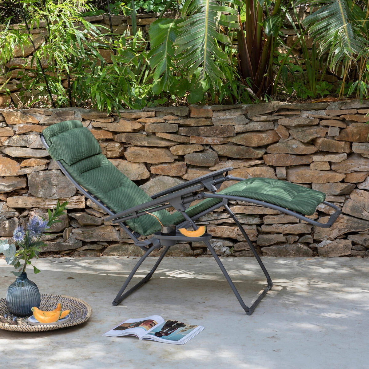 Lafuma Relax 803 solstol BeComfort i miljö