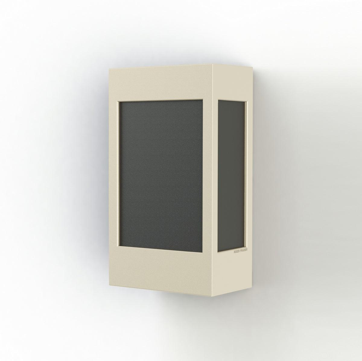 Roger Pradier Brick² N°1 vägglampa, kalksten, svart akryl